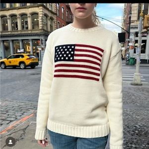 Viral Brandy flag sweater